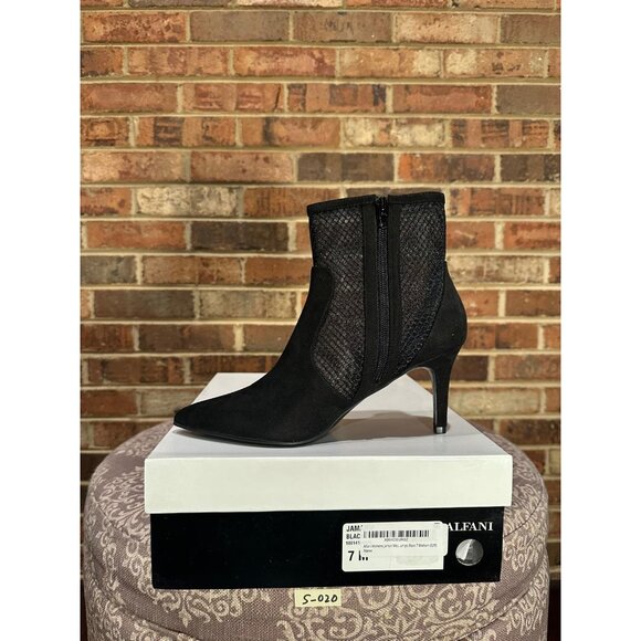 Alfani Women's Jamari Pointed Toe Mesh Inset Side Zip Booties Black Size 7M - Picture 7 of 7